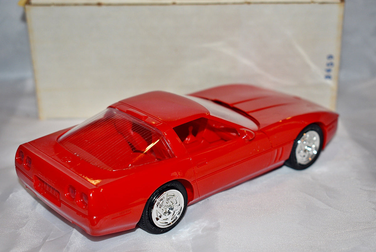 AMT Dealer Promo - 1990 Chevrolet Corvette ZR-1 (Bright Red)