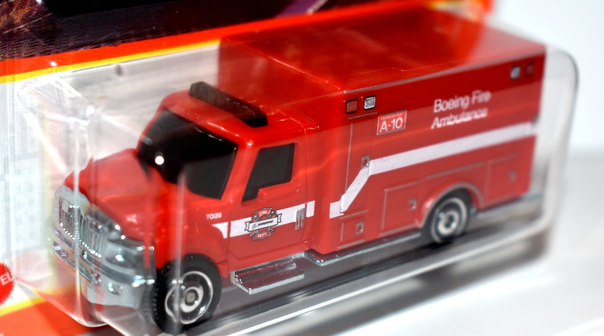 Matchbox - International Terrastar Ambulance