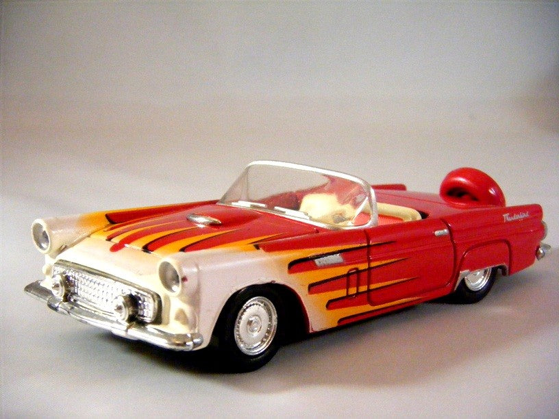 New Ray - Ford Thunderbird with Continental Kit (1:43)