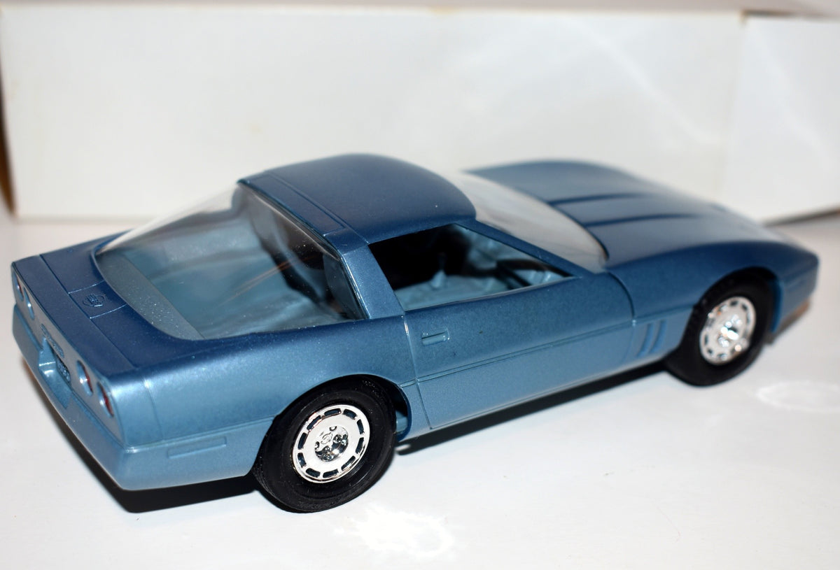 AMT Dealer Promo - 1985 Chevrolet Corvette Coupe