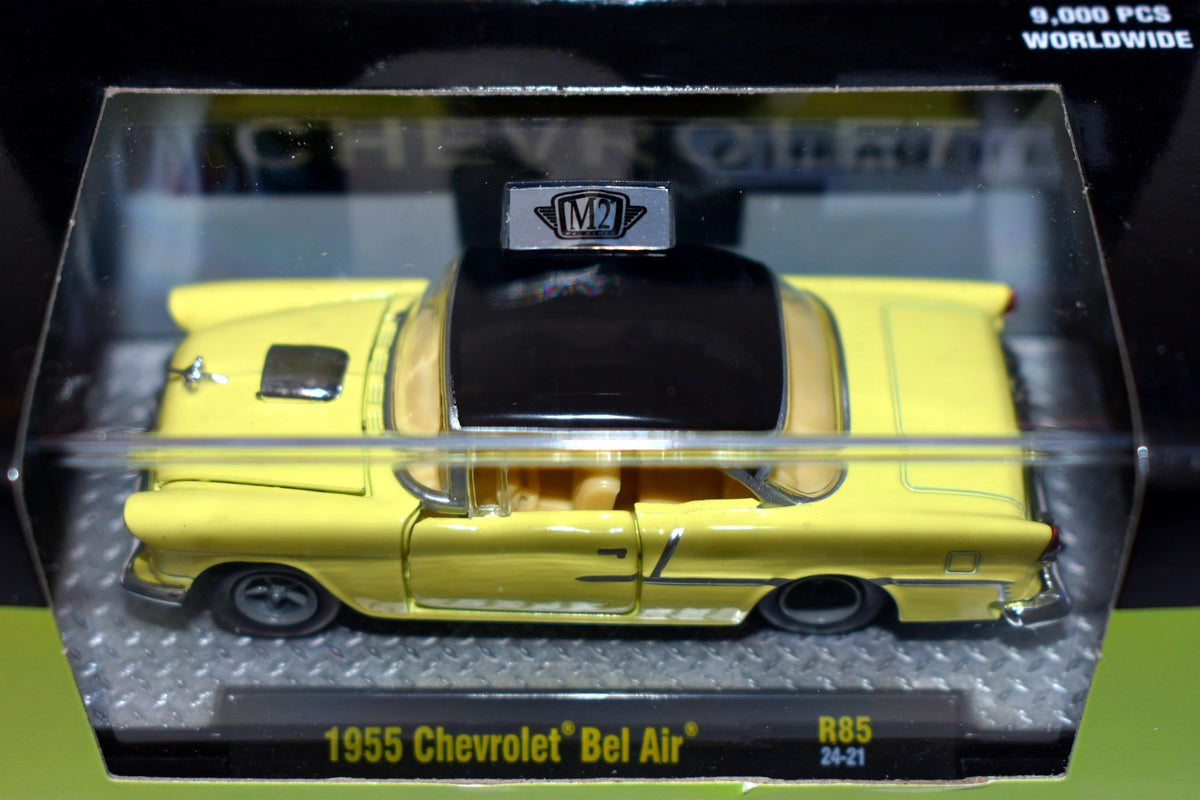 M2 Machines Auto-Thentics - 1955 Chevrolet Belair Sport Coupe Gasser