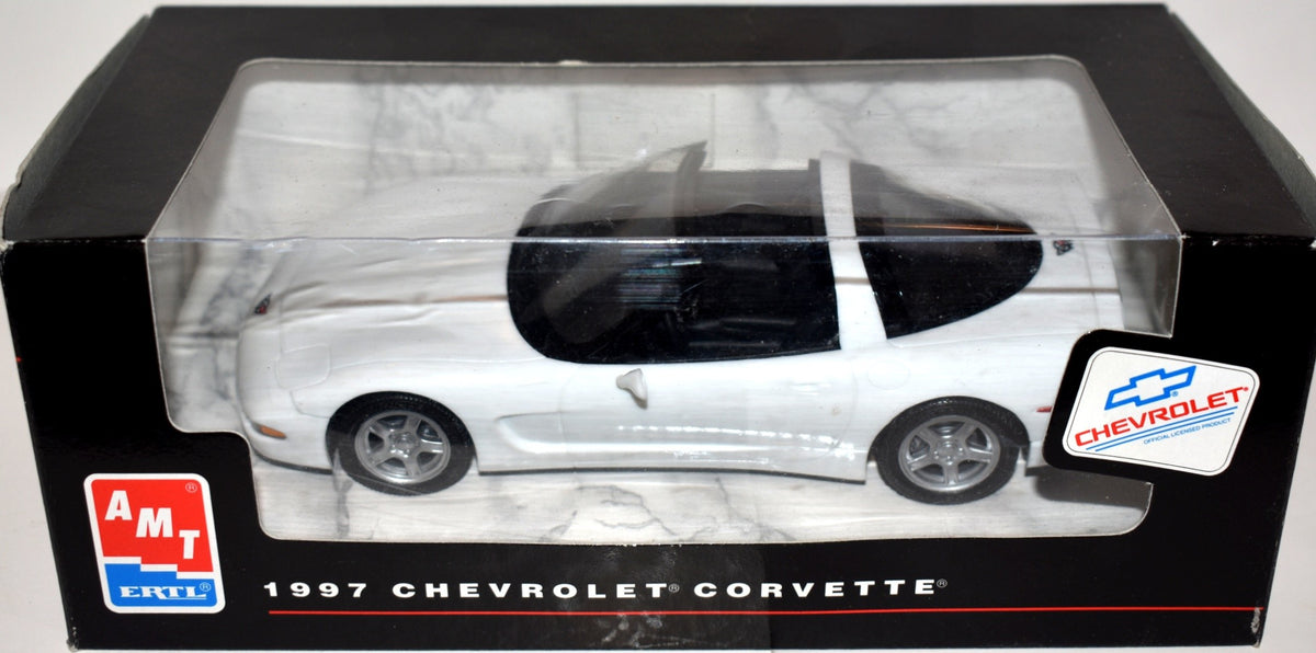 AMT Dealer Promo - 1997 Chevrolet Corvette C5 Coupe