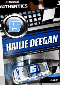 Lionel NASCAR Authentics - Hailie Deegan Toter Ford Mustang Stock Car