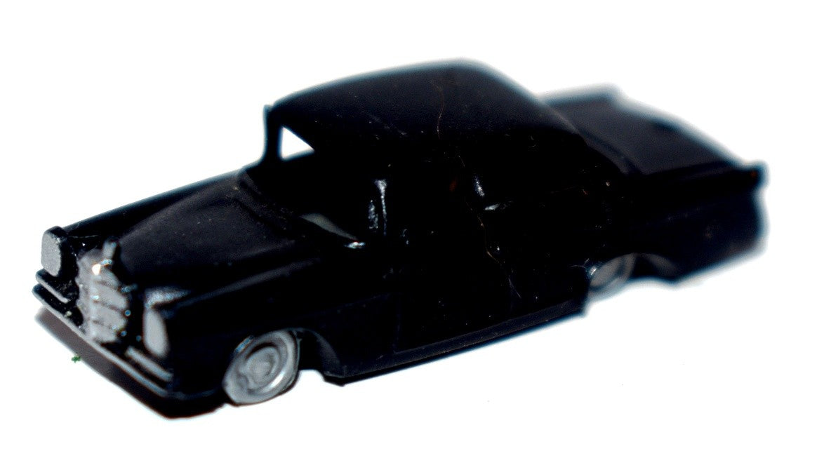 Kato (N Scale) - Mercedes Sedan