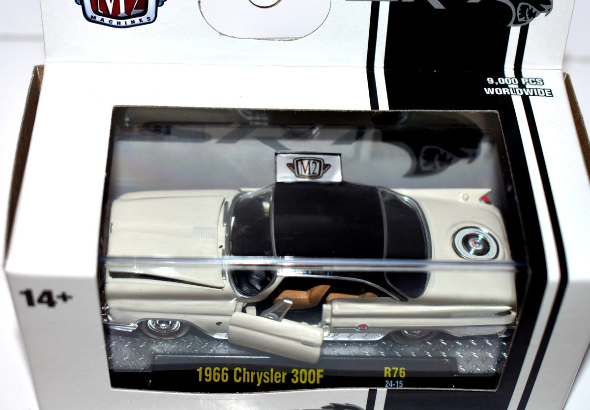 M2 Machines Detroit Muscle - Factory ERROR - 1960 Chrysler 300F