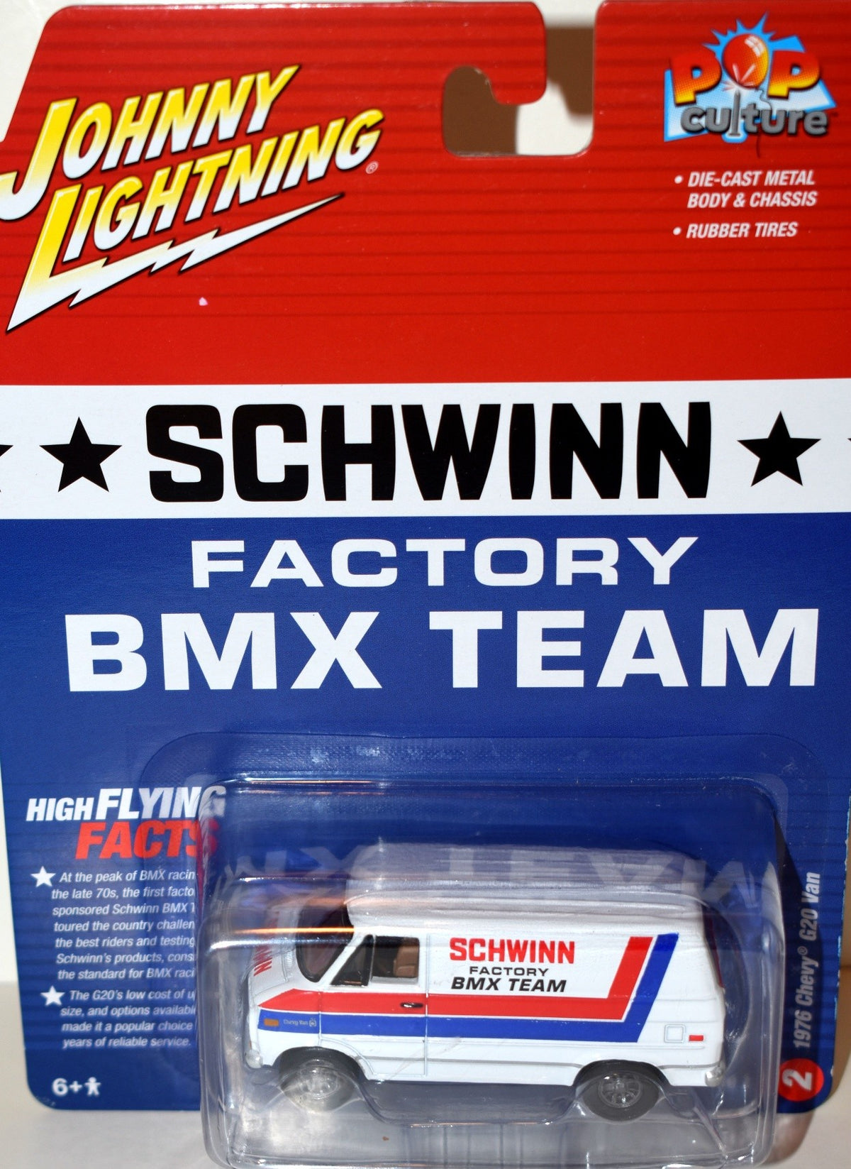Johnny Lightning Pop Culture - Schwinn Factory BMX Shop Van - 1976 Chevy G20 Van