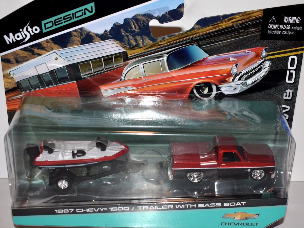 Maisto - Tow & Go - 1987 Chevrolet 1500 Pickup Truck & Bass Boat
