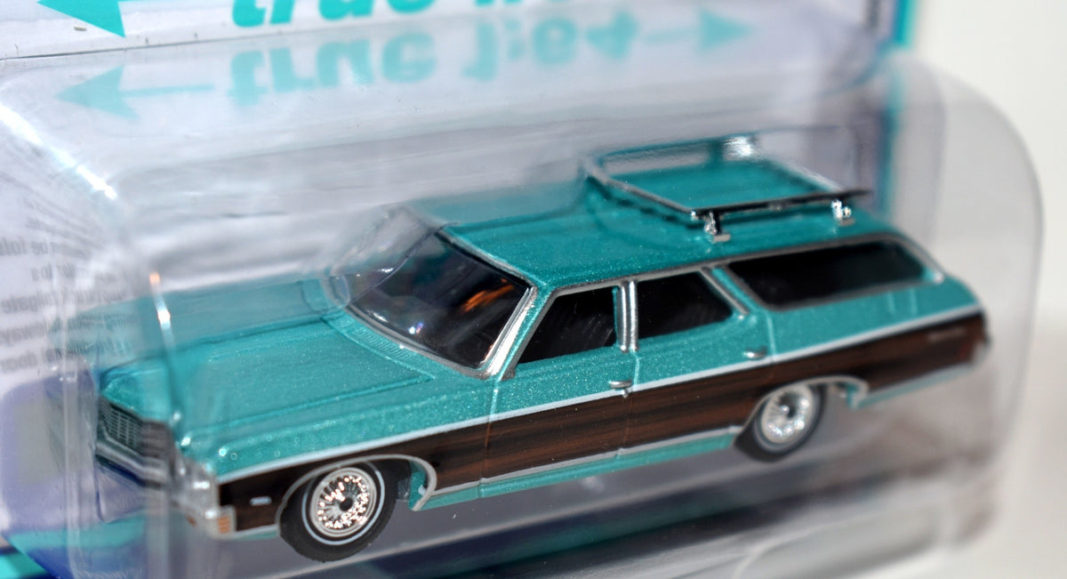 Auto World - 1970 Chevrolet Kingswood Estate Station Wagon