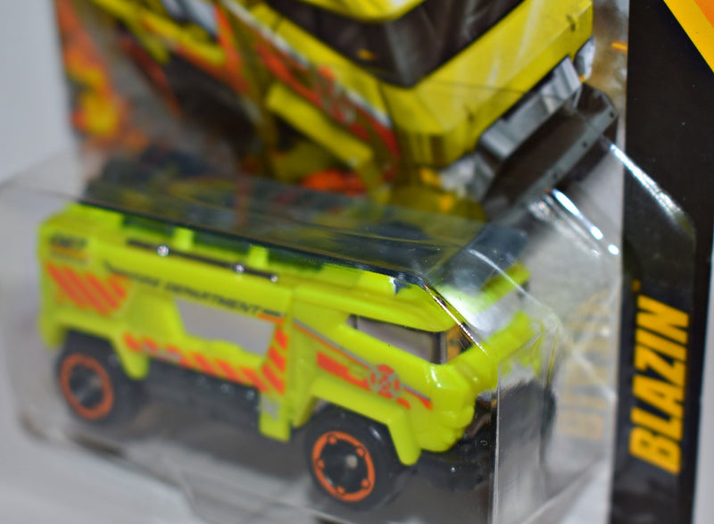 Zuru - Blazin - Fire Department Ladder Rescue Truck