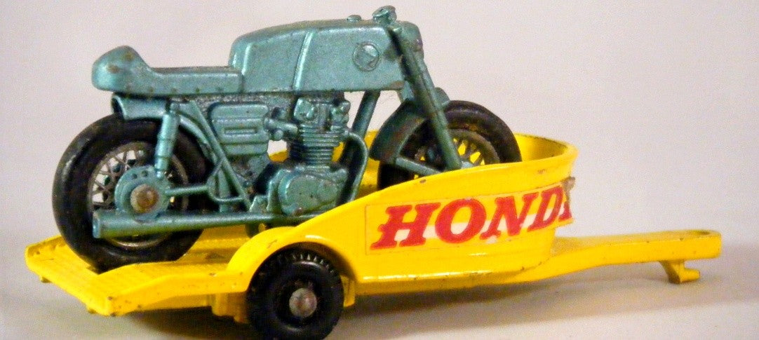 Matchbox Regular Wheels - Honda Motorcycle and Trailer