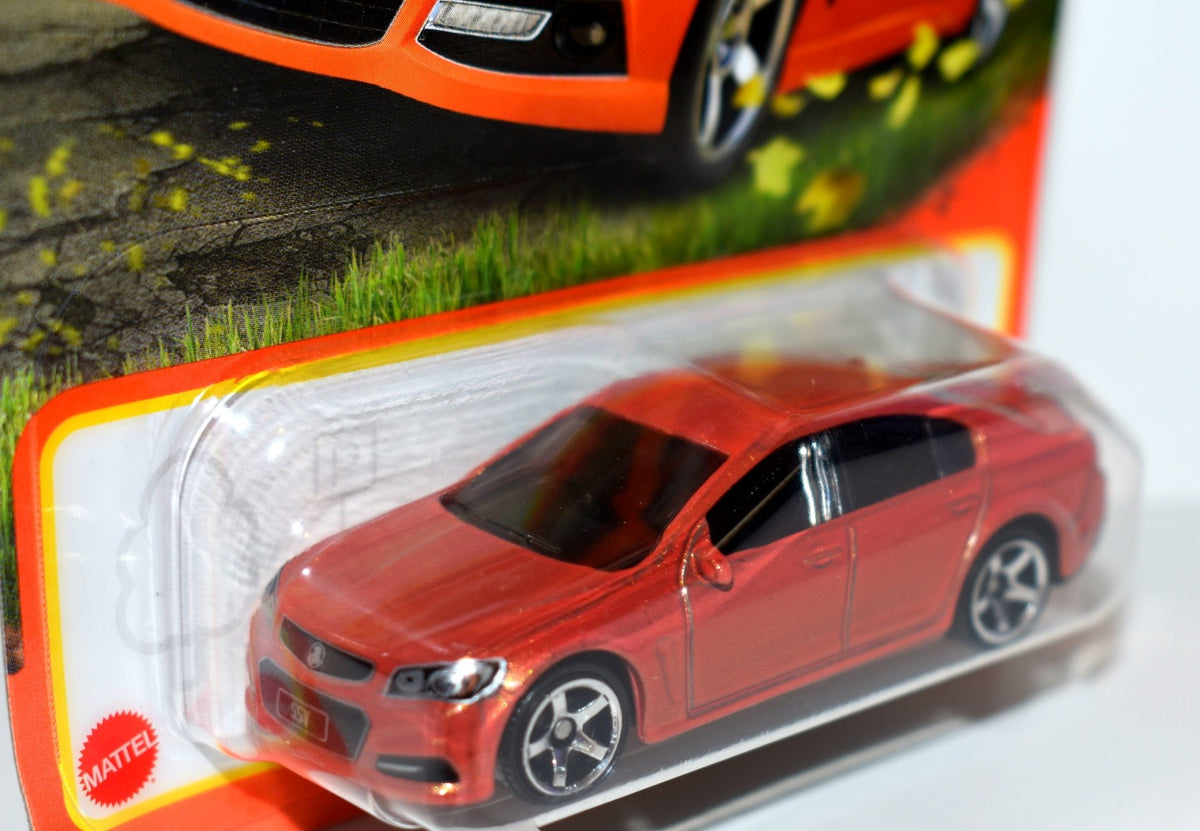 Matchbox Holden VF Commodore SSV Sedan