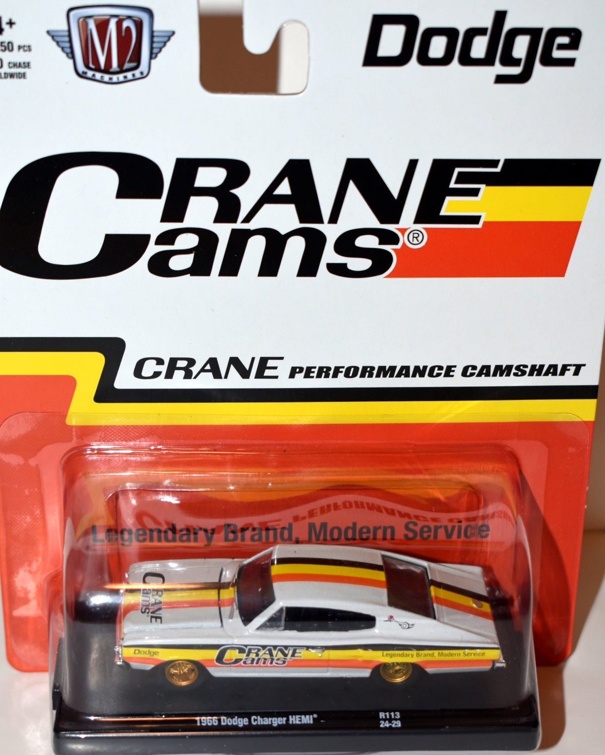 M2 Machines Drivers -  1967 Dodge Hemi Charger - Crane Cams