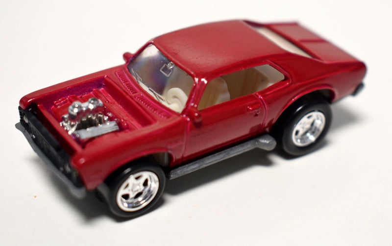 Johnny Lightning Muscle Cars USA - 1972 Chevy Nova SS