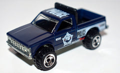 Hot Wheels (1999)  Beach Patrol Chevrolet Police Pickup Truck