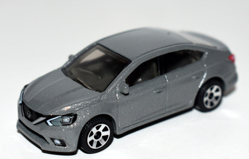 Matchbox - Nissan Sentra