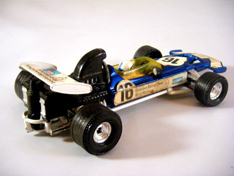 Corgi Rob Walker Brooke Box Oxo Surtees TS 9 F1 Race Car