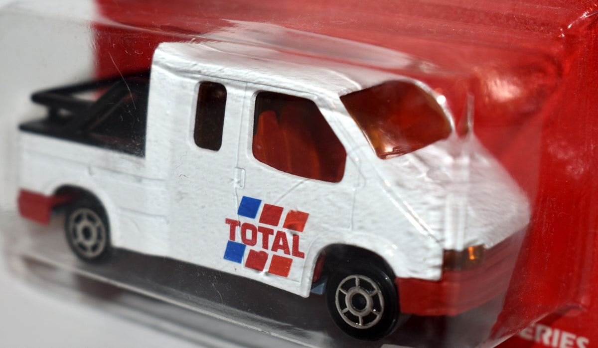 Majorette Custom Tow Truck