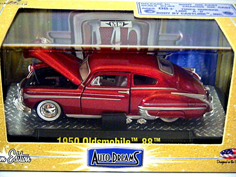 M2 Machines Auto-Thentics - 1950 Oldsmobile 88