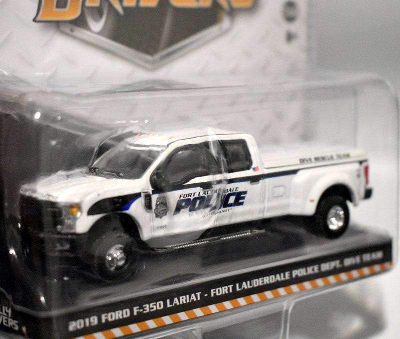 Greenlight Dually Drivers - Ford F-350 Lariat Pickup Truck - Ft Lauderdale Police Dive & Rescue Team