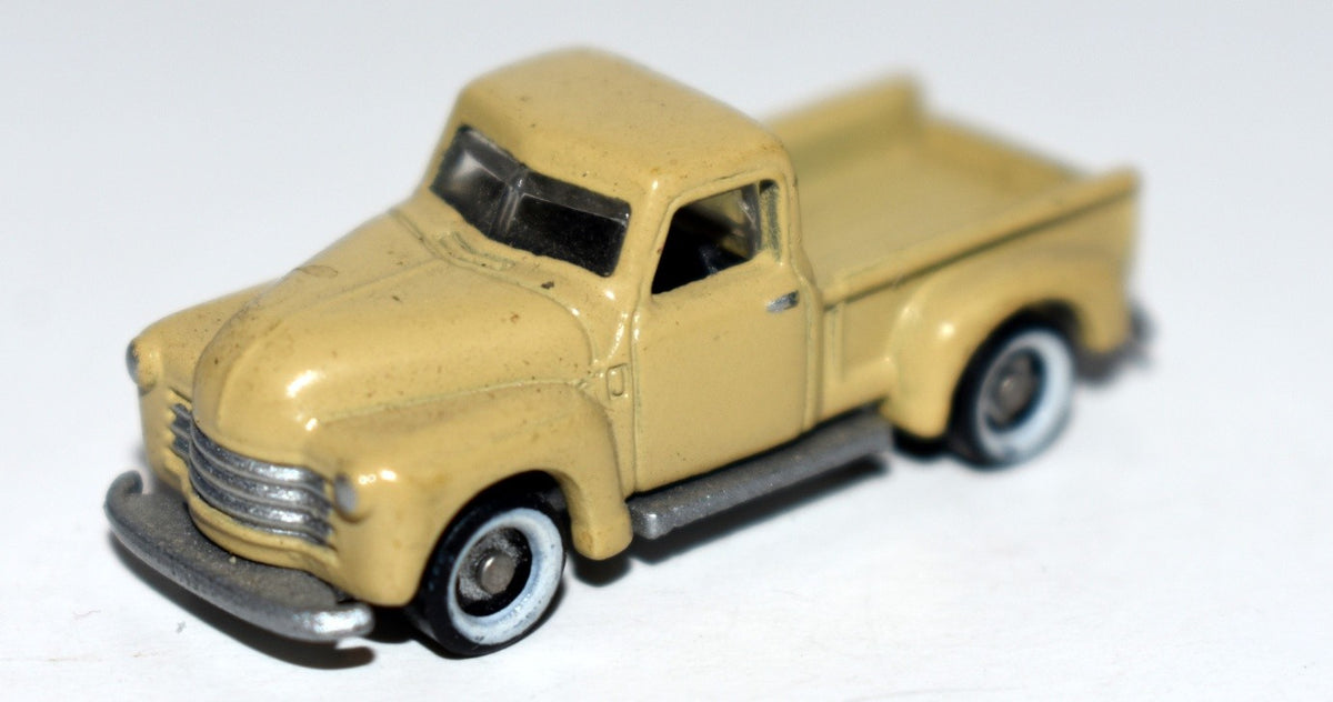 Racing Champions - N Scale - 1940's Chevrolet 3100 Pickup Truck