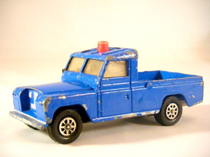 Corgi Gift Set 19-B Corgi Flying Club Land Rover Pickup