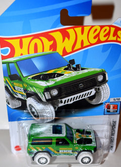 Hot Wheels  - First Response - Nissan Patrol Mountain Rescue Truck