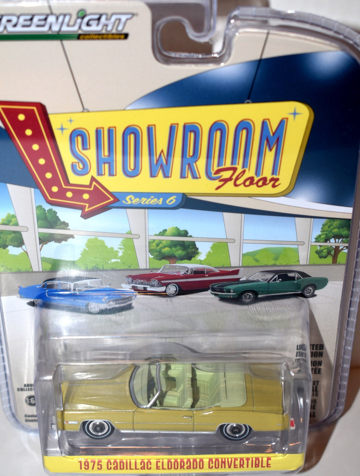 Greenlight Showroom Floor - 1975 Cadillac Eldorado Convertible
