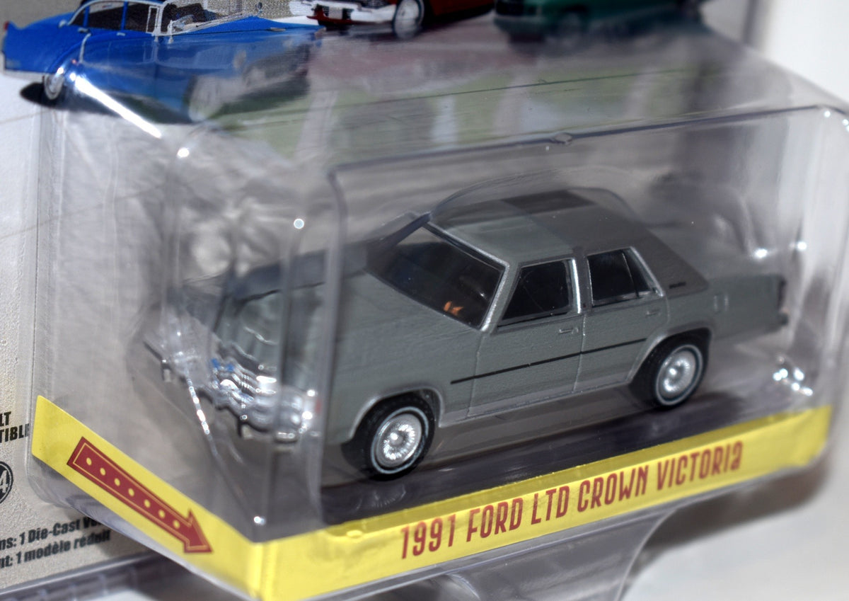 Greenlight Showroom Floor - 1991 Ford LTD Crown Victoria
