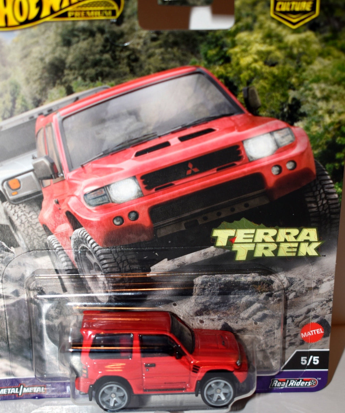 Hot Wheels Premium - Terra Trek - Mitsubishi Pajero