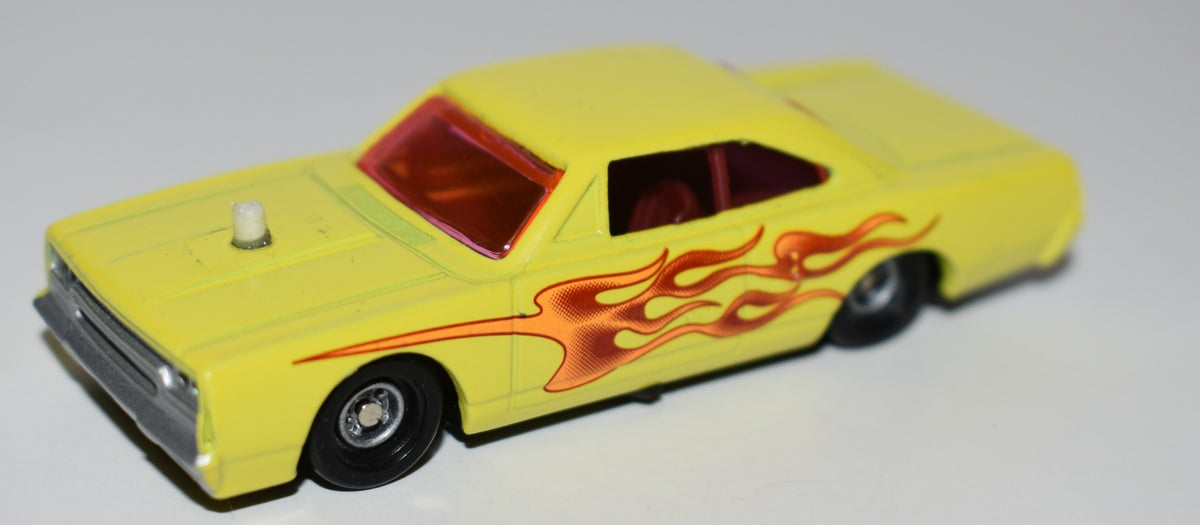 Racing Champions - 1970 Plymouth Road Runner