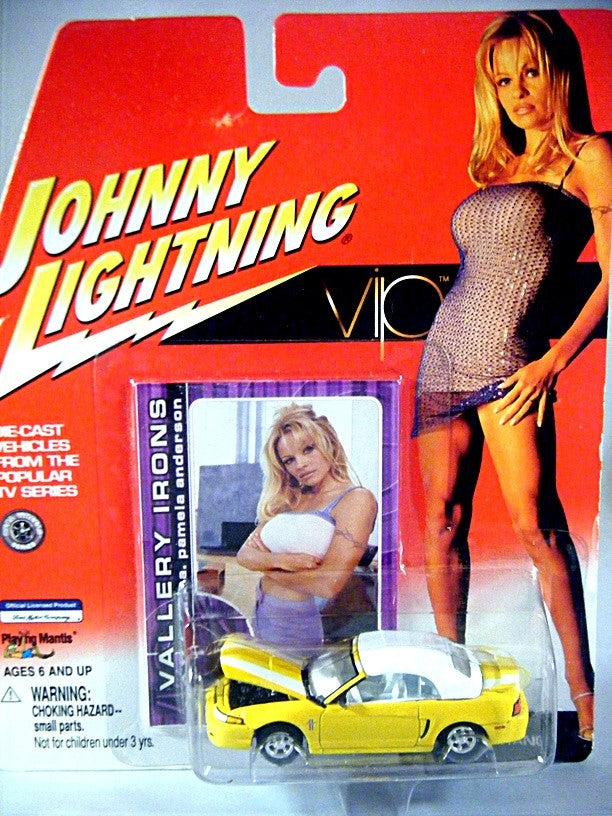Johnny Lightning Pamela Anderson VIP - Ford Mustang Convertible - Top Up