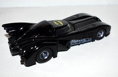 Ertl - Batmobile