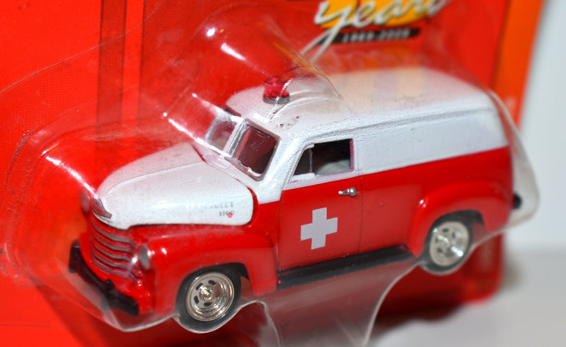 Johnny Lightning  40th Anniversary - 1950 Chevrolet Suburban Ambulance