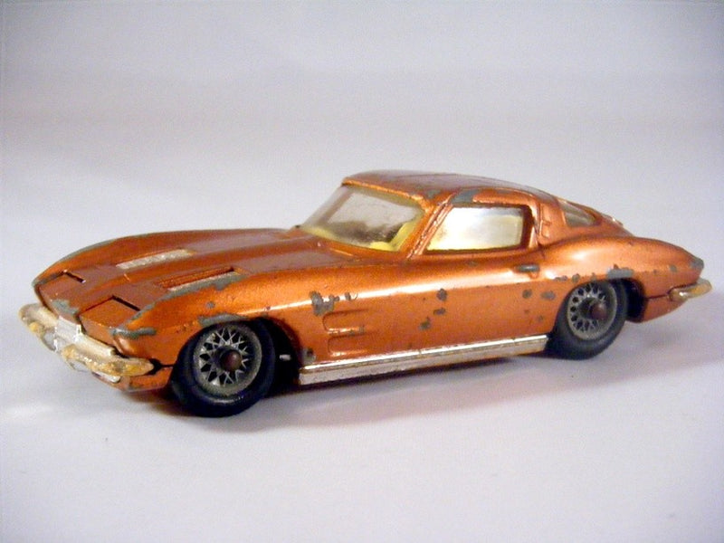 Corgi (310-A-3) Chevrolet Corvette Sting Ray Split Window Coupe