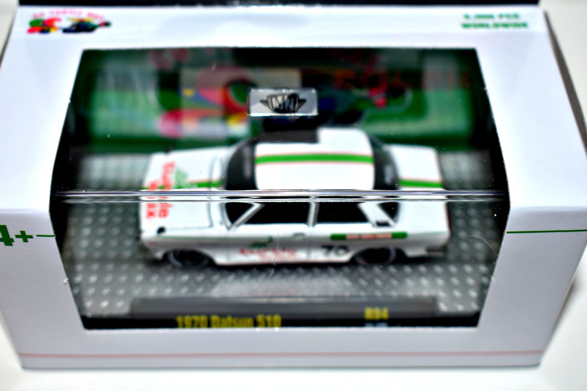 M2 Machines Auto-Thentics - 1970 Datsun 210