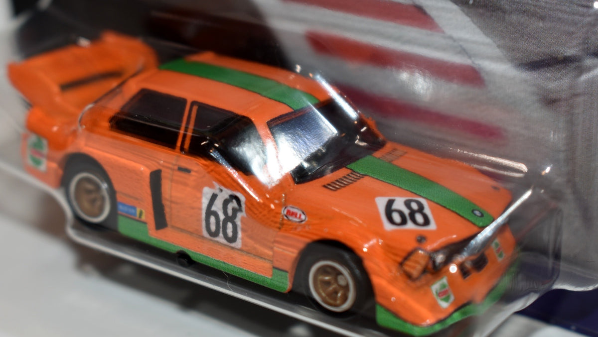 Hot Wheels Premium Race Day - BMW 320 Group 5