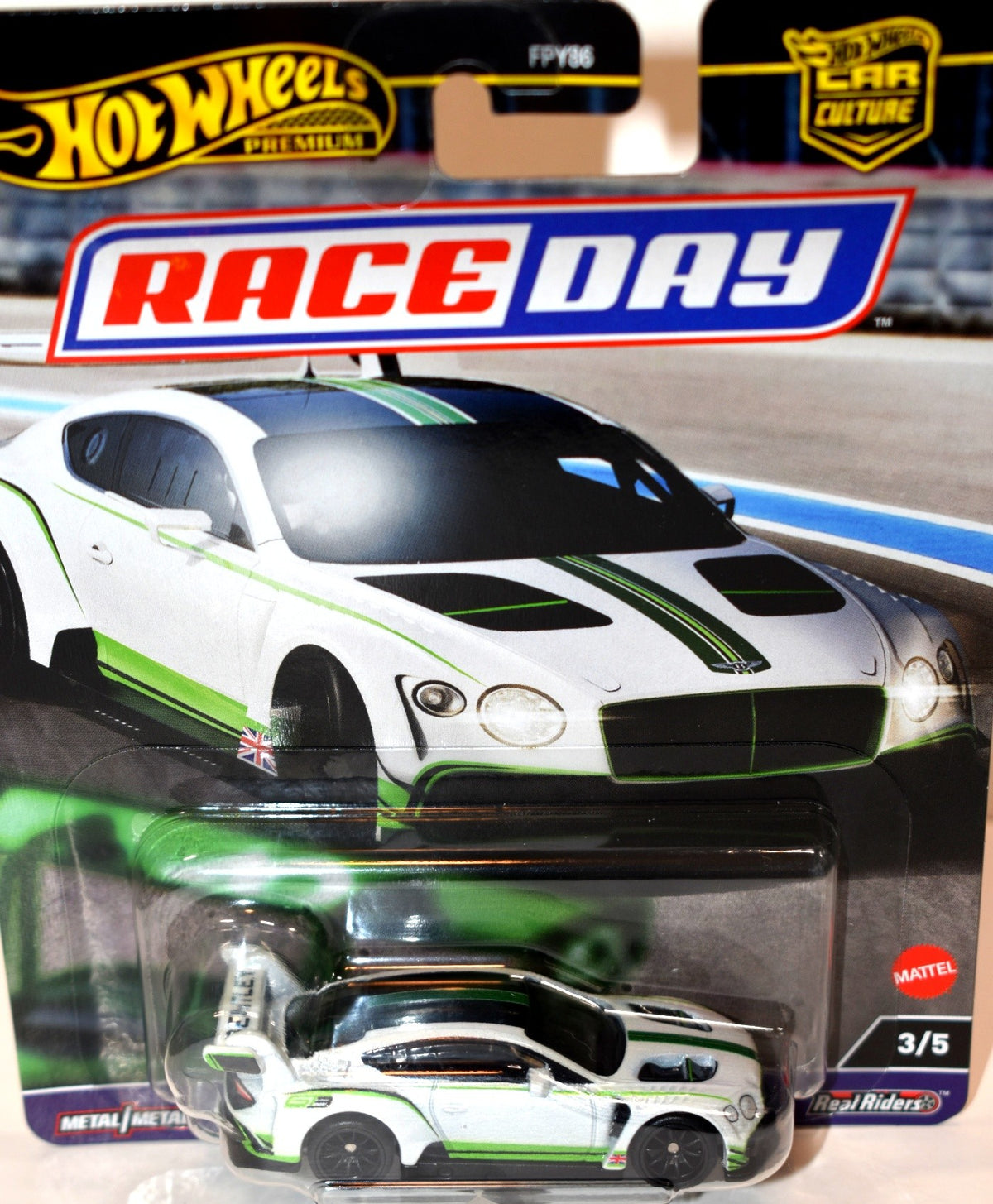Hot Wheels Premium - Race Day - 2018 Bentley Continental GT3