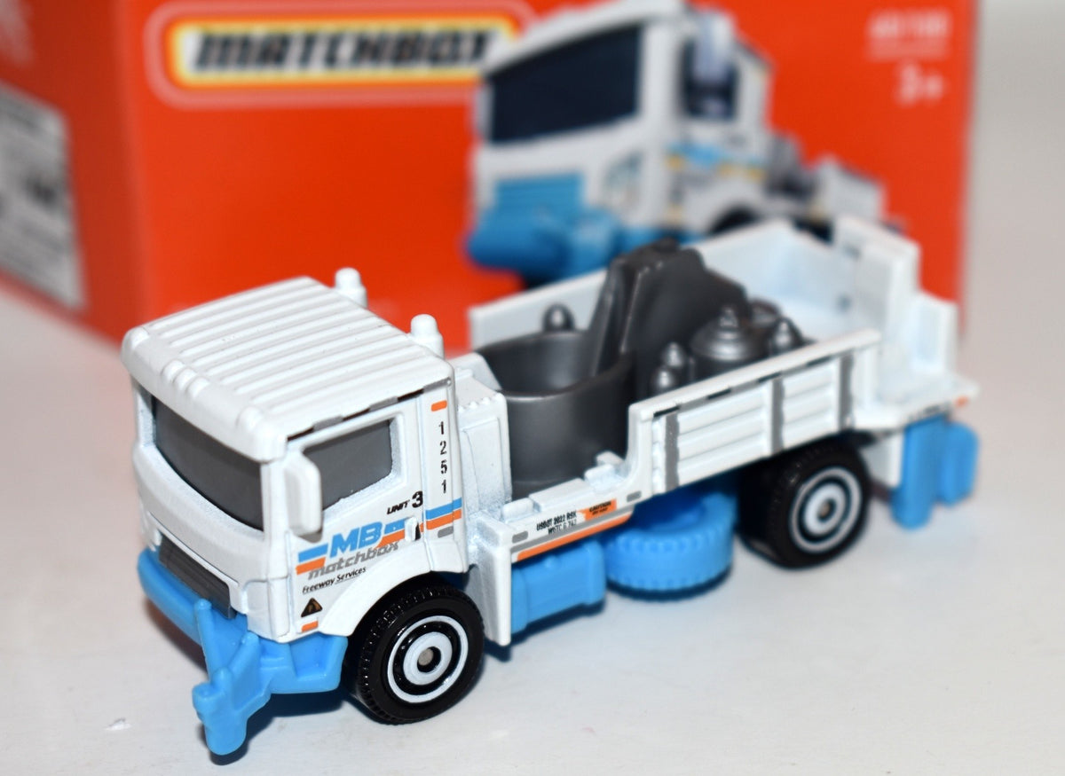 Matchbox Power Grabs -  Road Stripe King Stripping Truck