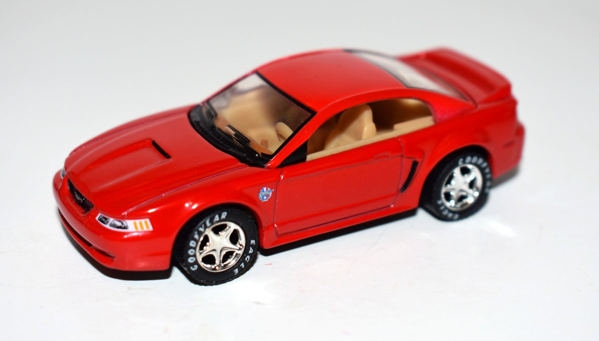 Matchbox -  First Edition Premium Set - 1999 Ford Mustang GT