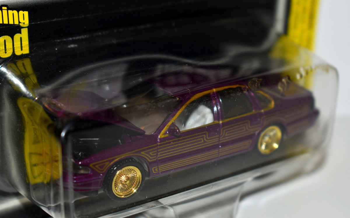 Revell Lowrider Magazine  1959 Chevrolet Impala Lowrider
