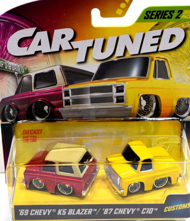 MGA Entertainment - CarTuned Chevy Truck Set - Custom 69 Chevy Blazer & 87 Chevy C10 Pickup Truck