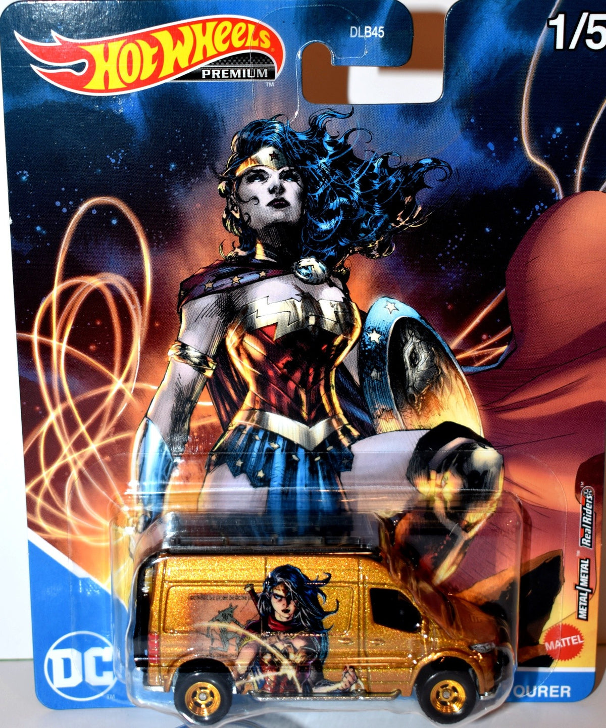 Hot Wheels - Premium - DC Comics Wonder Woman Mercedes Sprinter Tourer Van