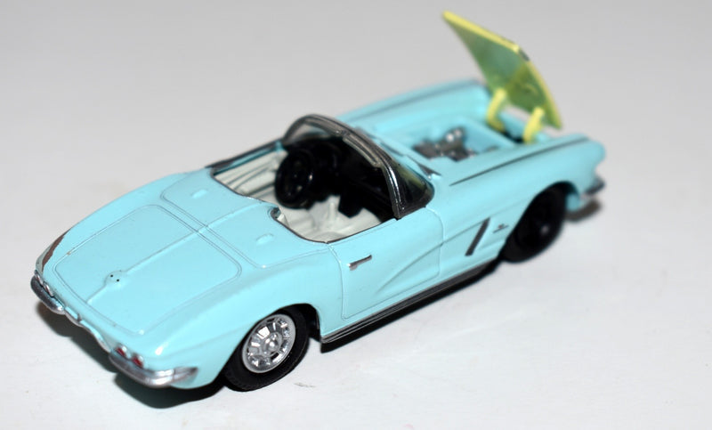 Greenlight County Roads 1962 Chevrolet Corvette