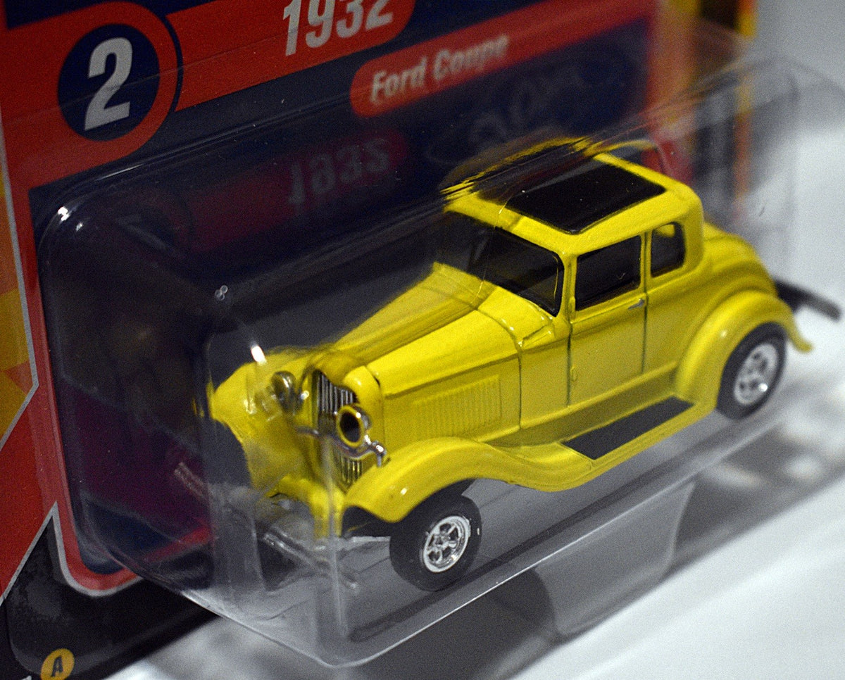 Racing Champions Mint Series - Limited Edition 30th Anniversary - 1932 Ford 5 Window Deuce Coupe