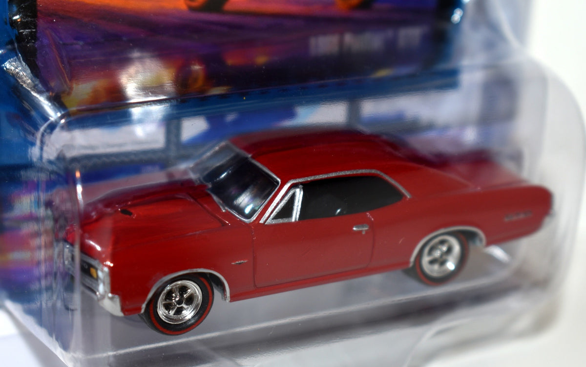 Johnny Lightning Pop Culture - USPS Classic Pony Cars - 1966 Pontiac GTO