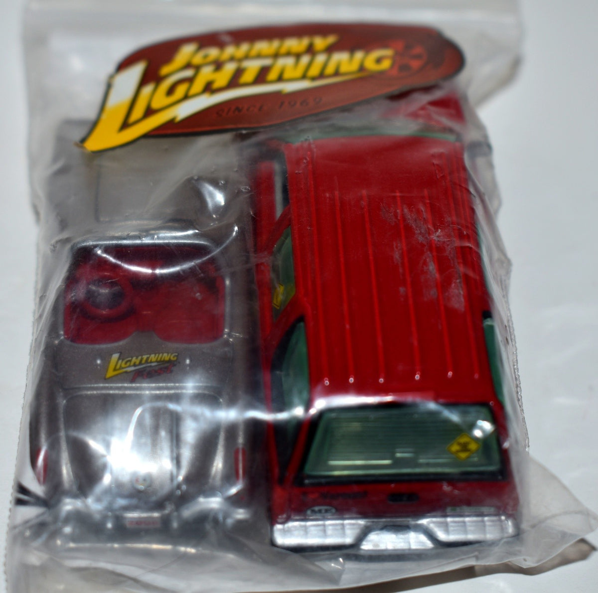 Johnny Lightning Promos - Rare: 2006 Lightning Fest Rocket 500 Winner set -  Chevrolet Tahoe & 1958 Chevrolet Corvette