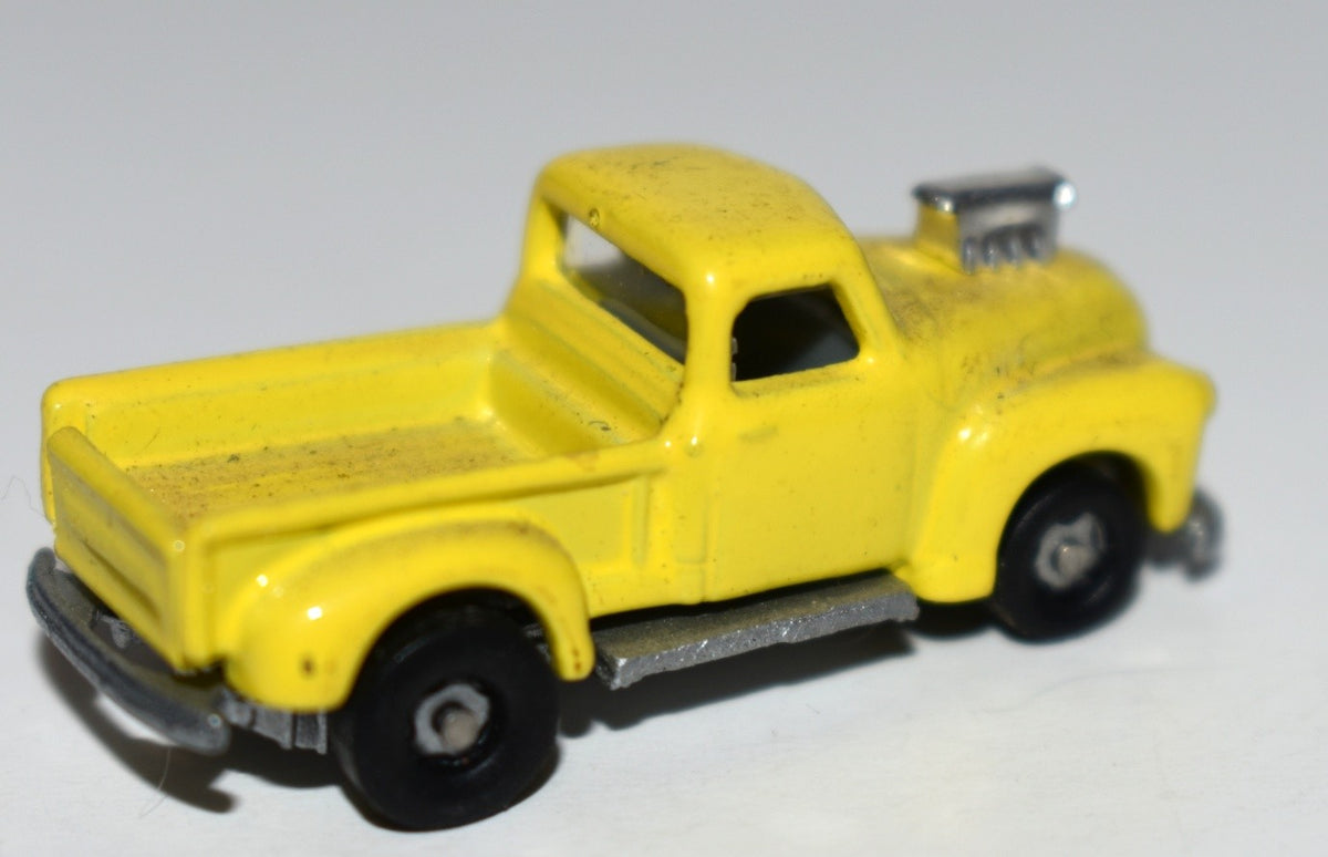 Racing Champions - N Scale - 1940's Chevrolet 3100 Hot Rod Pickup Truck