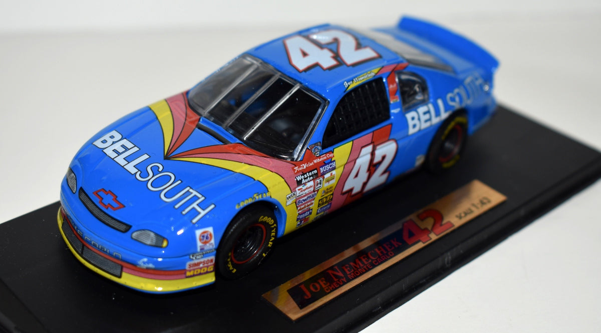 Race Image Lucky Plan - Joe Nemechek BellSouth Chevrolet Monte Carlo NASCAR Cup Car