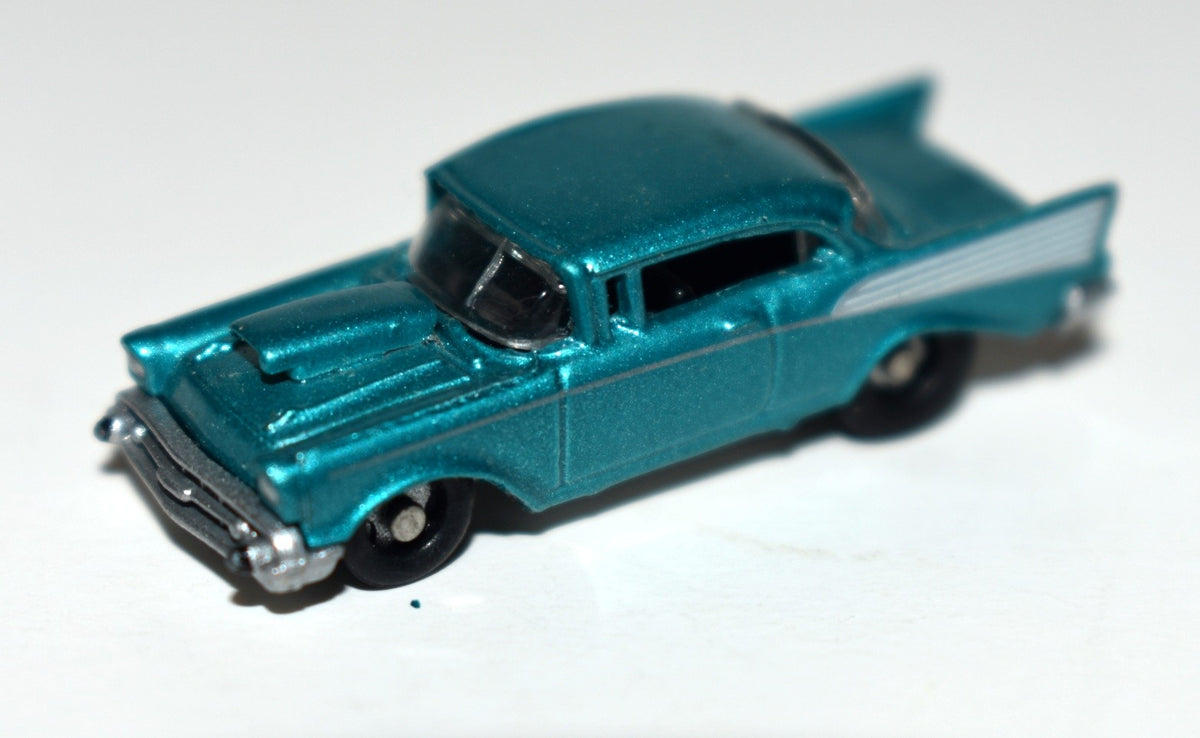 Racing Champions - N Scale - 1957 Chevrolet Bel Air