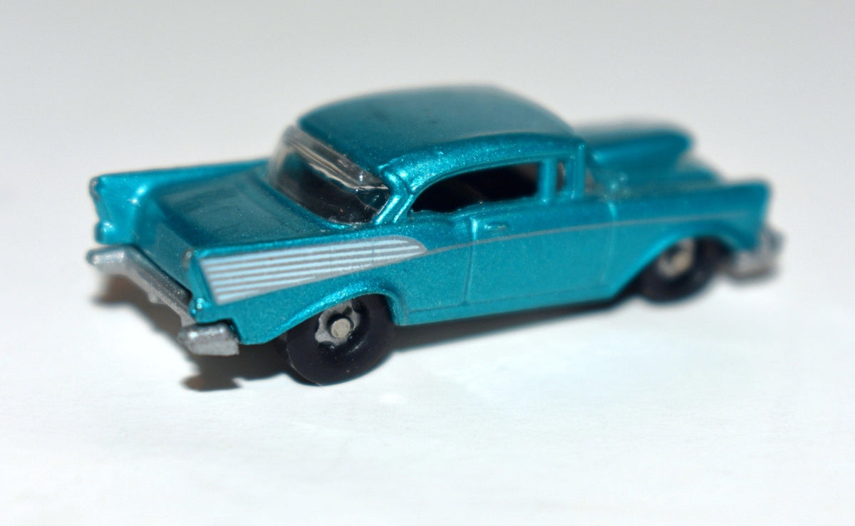 Racing Champions - N Scale - 1957 Chevrolet Bel Air
